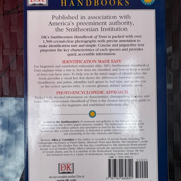 Handbooks of Trees - Picture 5 of 5